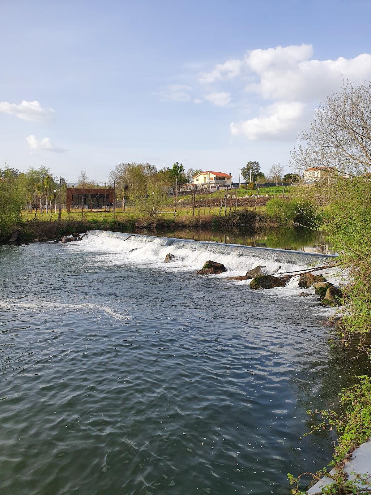 Sandee Praia Fluvial Das Taipas