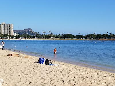 Sandee - Ala Moana Beach Park