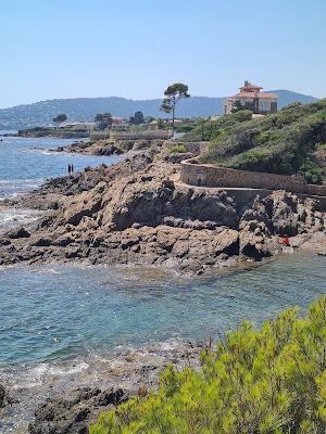 Sandee - Calanque Carolus Durand A Saint-Aygulf