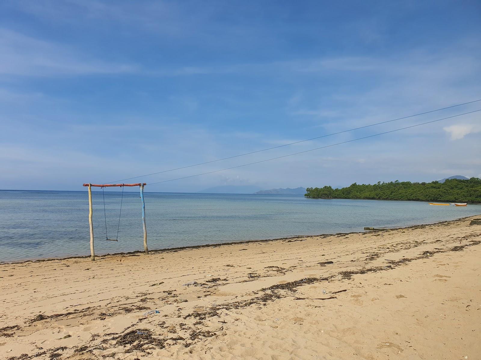 Sandee Pasir Putih Atapupu Beach Photo