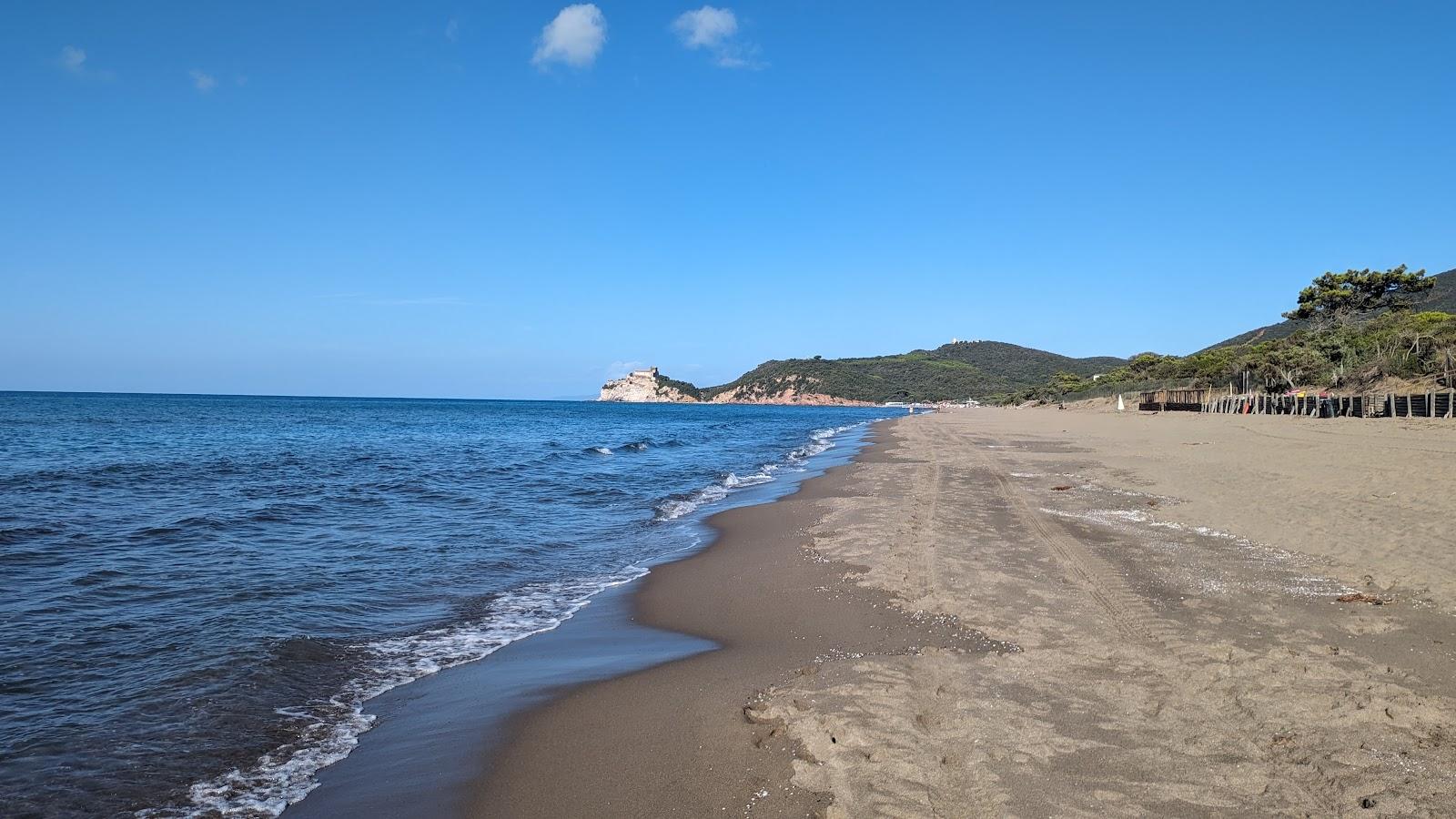 Sandee Baue Beach Rocchette