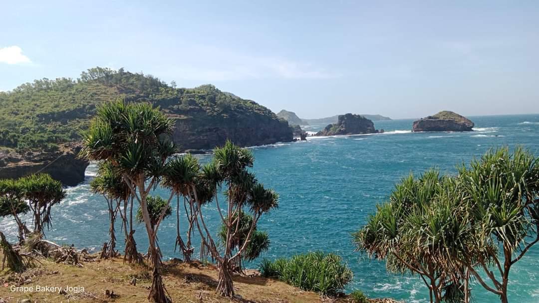 Sandee Jogan Beach