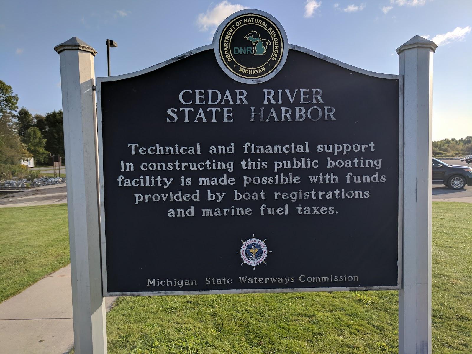 Sandee Public Shoreline Beach Cedar River