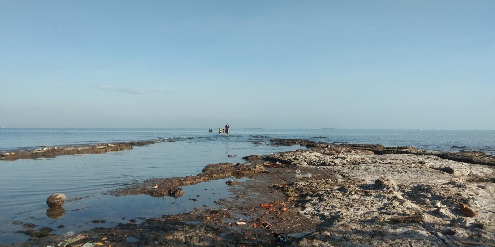 Sandee - Spot Foto Pantai Kuri