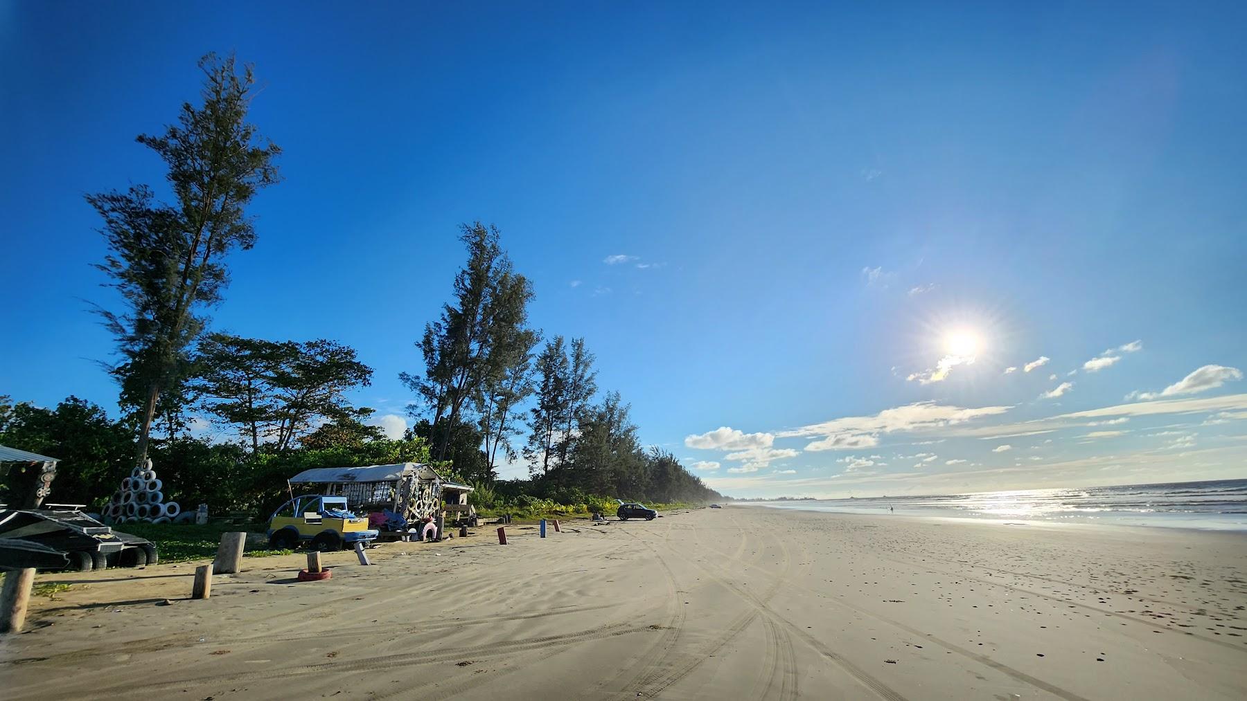 Sandee Cenderawasih Beach