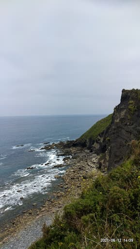 Sandee Playa De Arra Photo