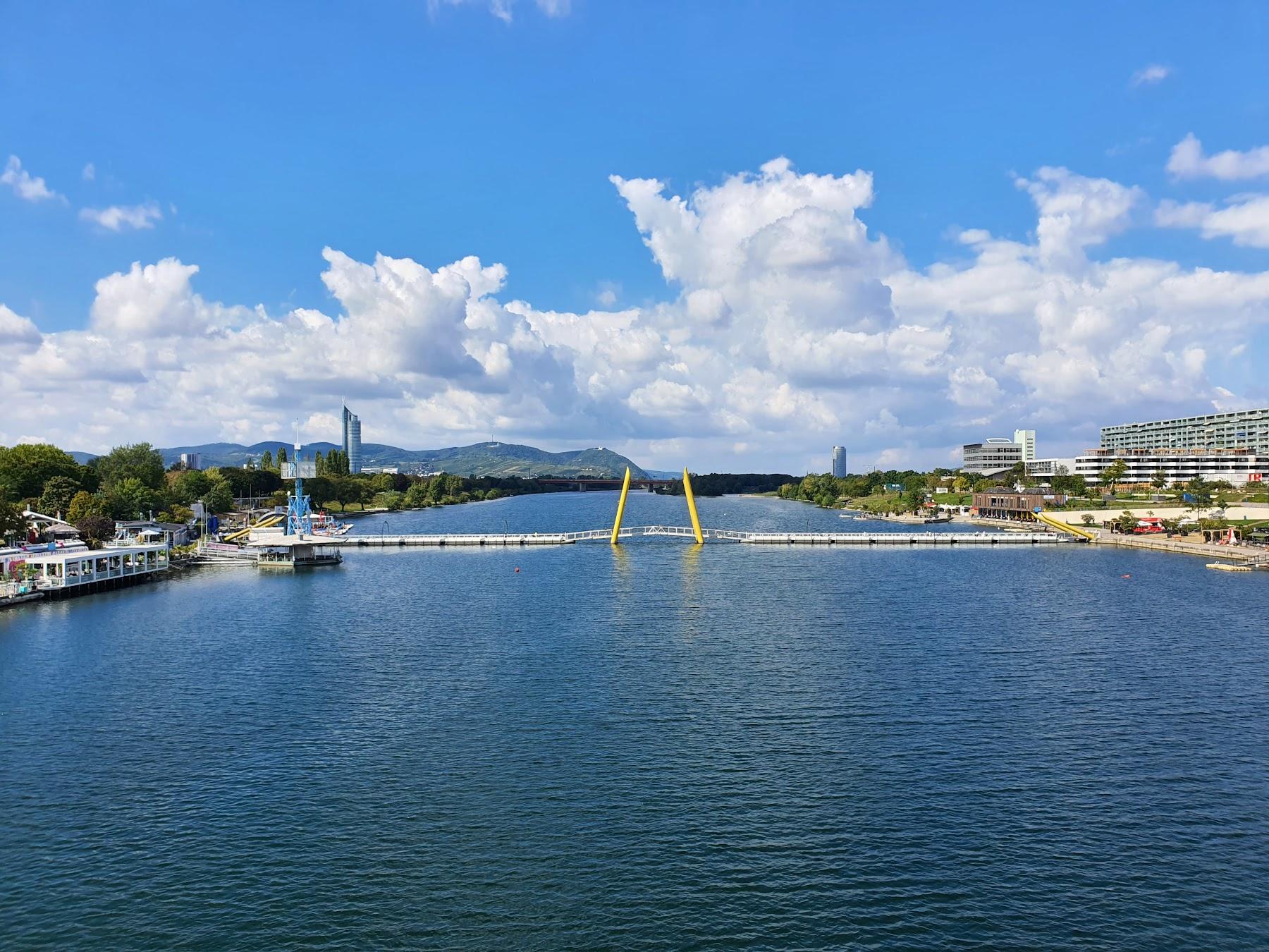 Sandee Pebble Beach On Donauinsel