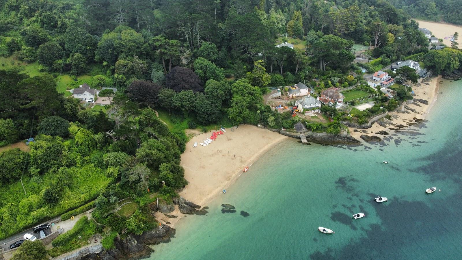 Sandee Small's Cove