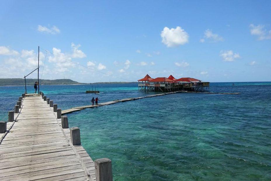 Sandee Lampuuk Beach Photo