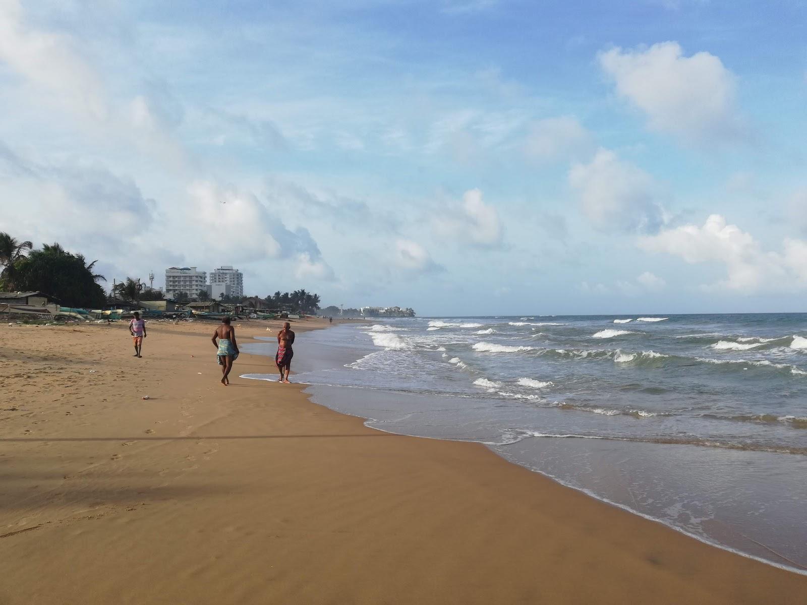 Sandee Dehiwala Beach Photo