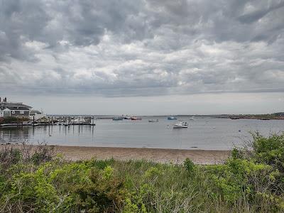 Sandee - Sakonnet Harbor Public Boat Ramp