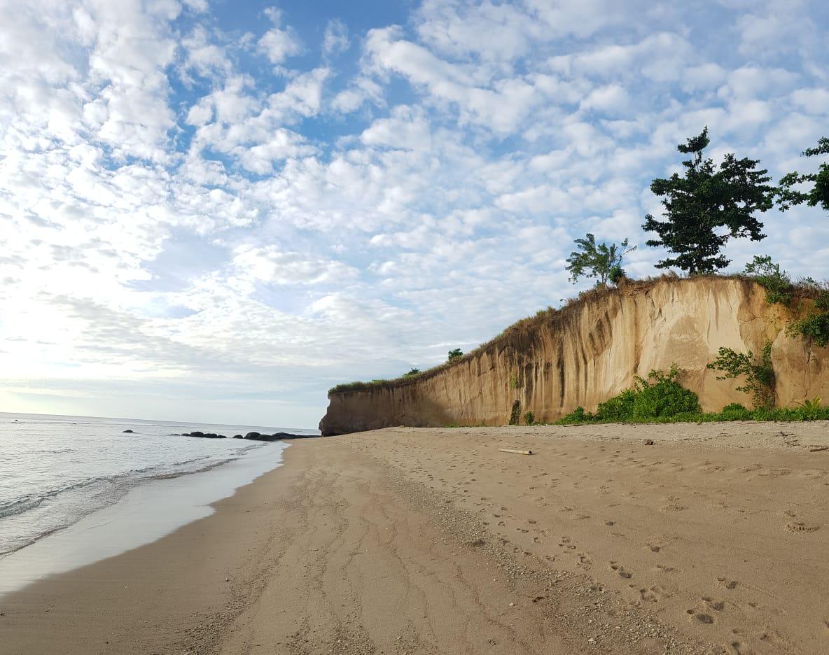 Sandee Tulap Beach