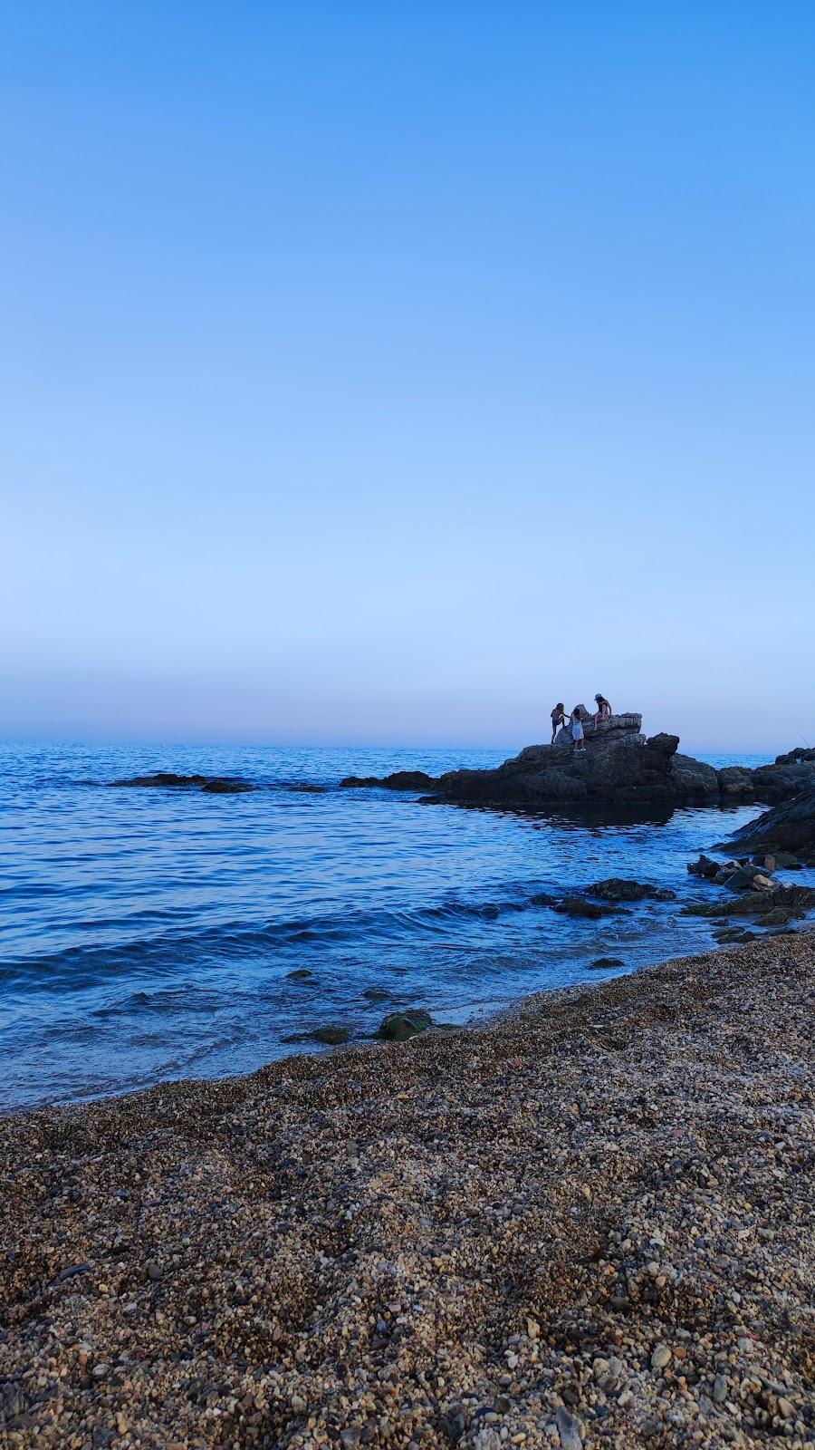 Sandee Beach Du Four A Chaux
