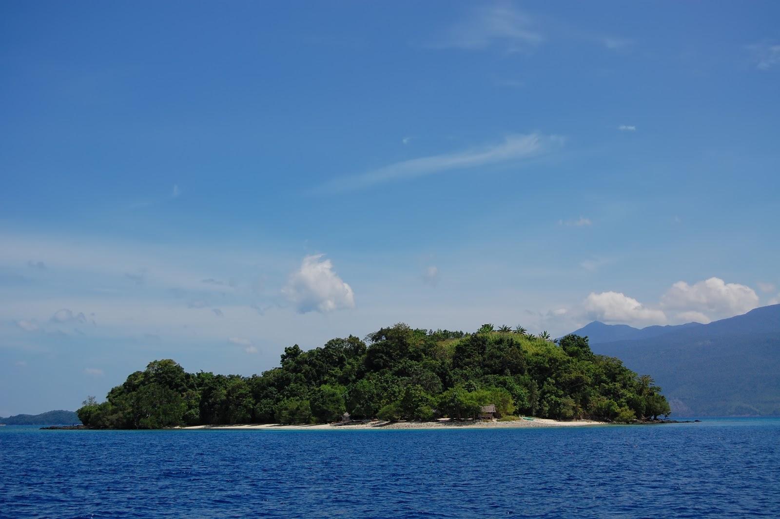 Sandee Waniban Island
