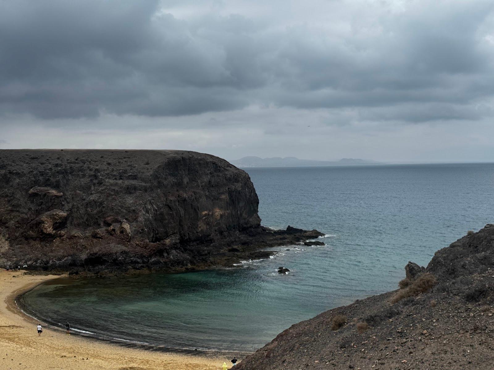 Sandee - El Papagayo