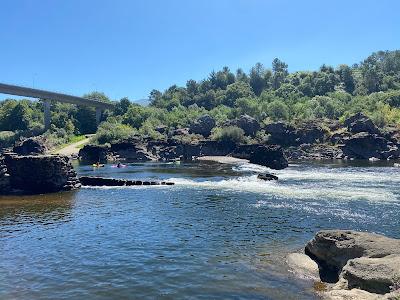 Sandee - Praia Fluvial Do Rio Mino