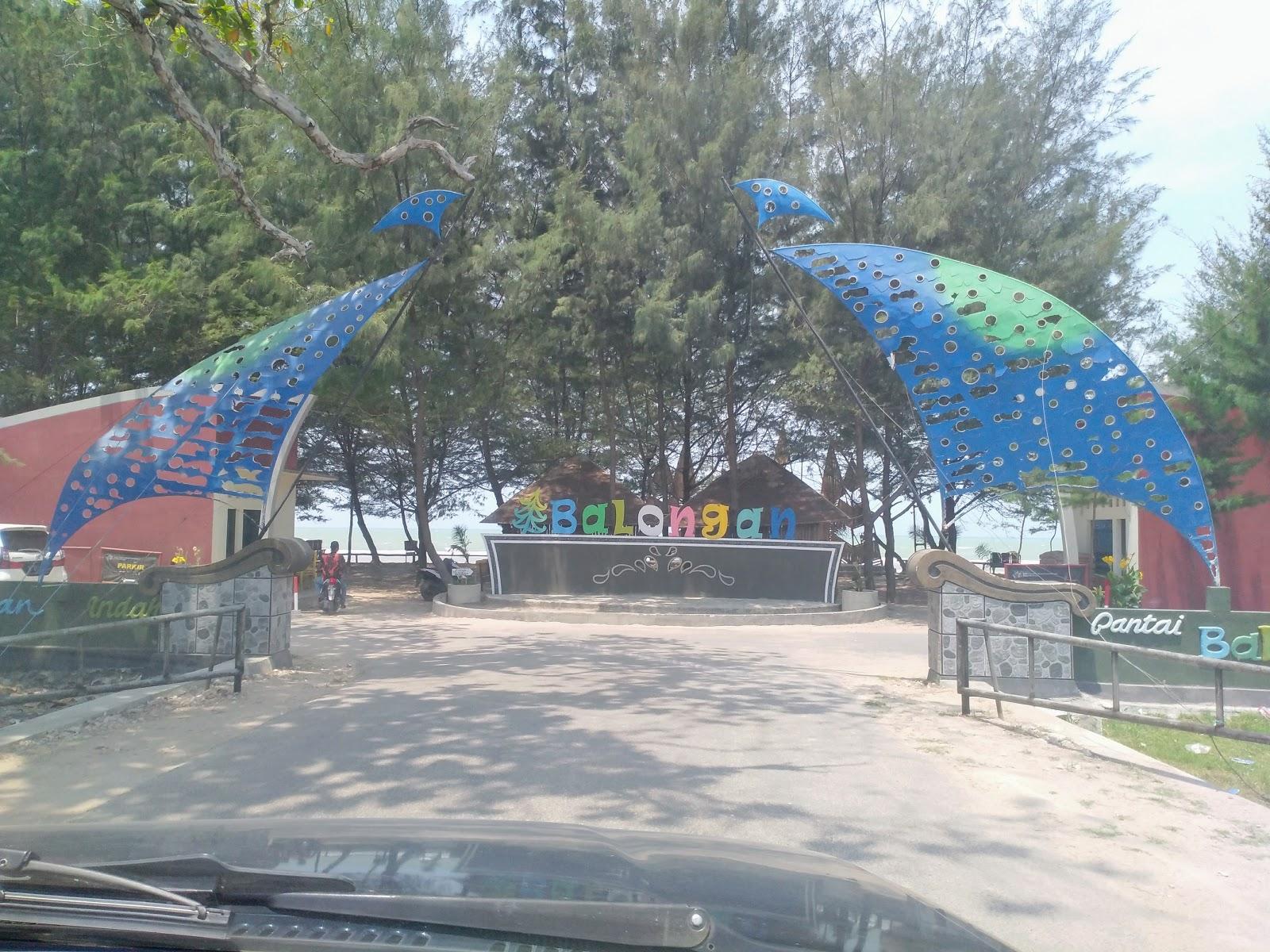 Sandee Taman Indah Pantai Balongan