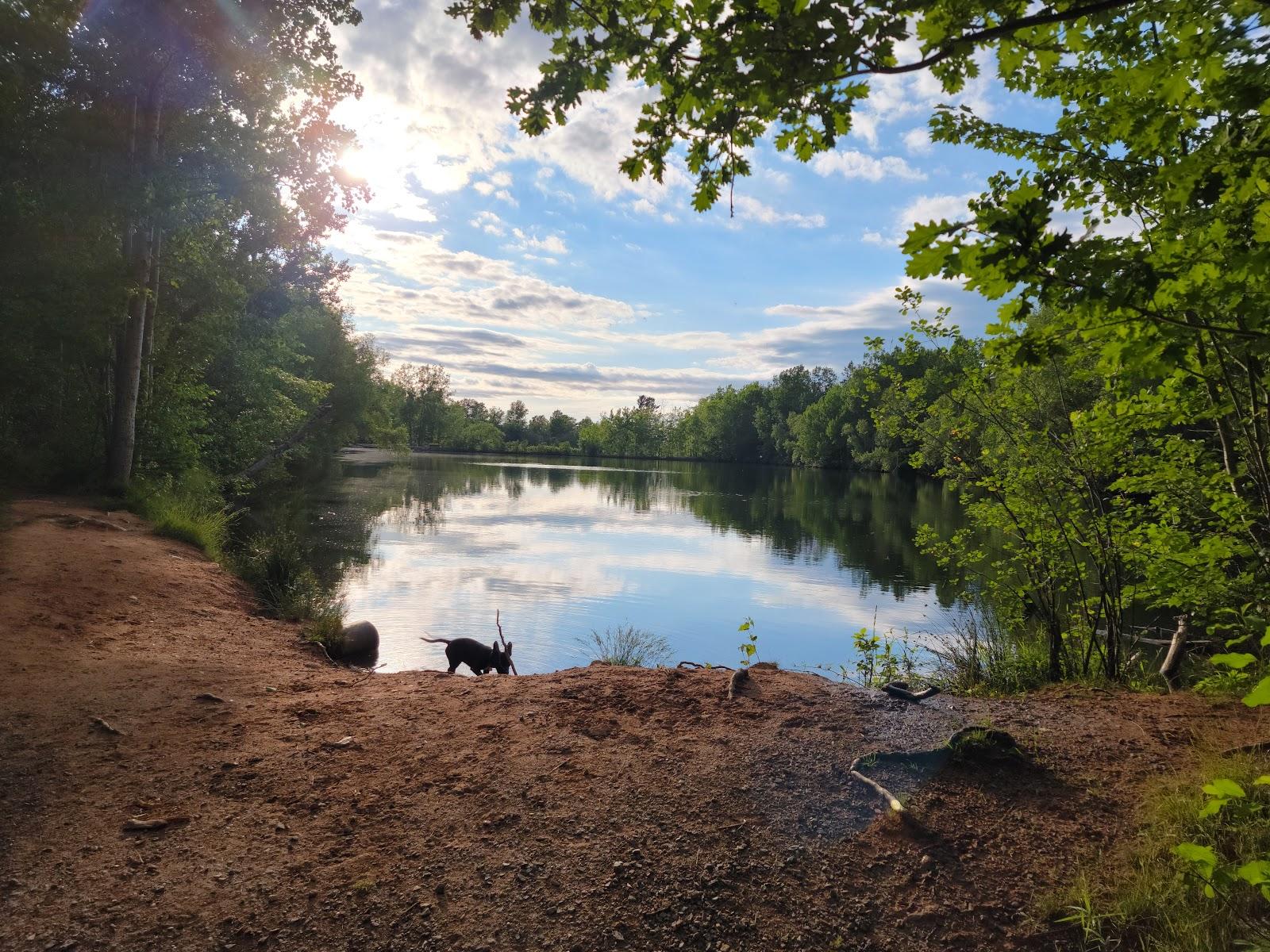 Sandee Wolfville Reservoir Beach Photo