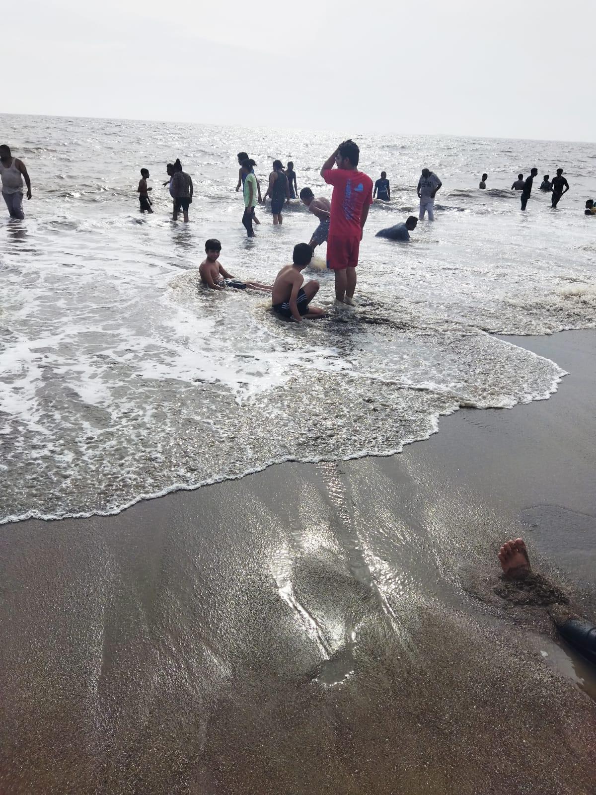 Sandee Dipla Beach