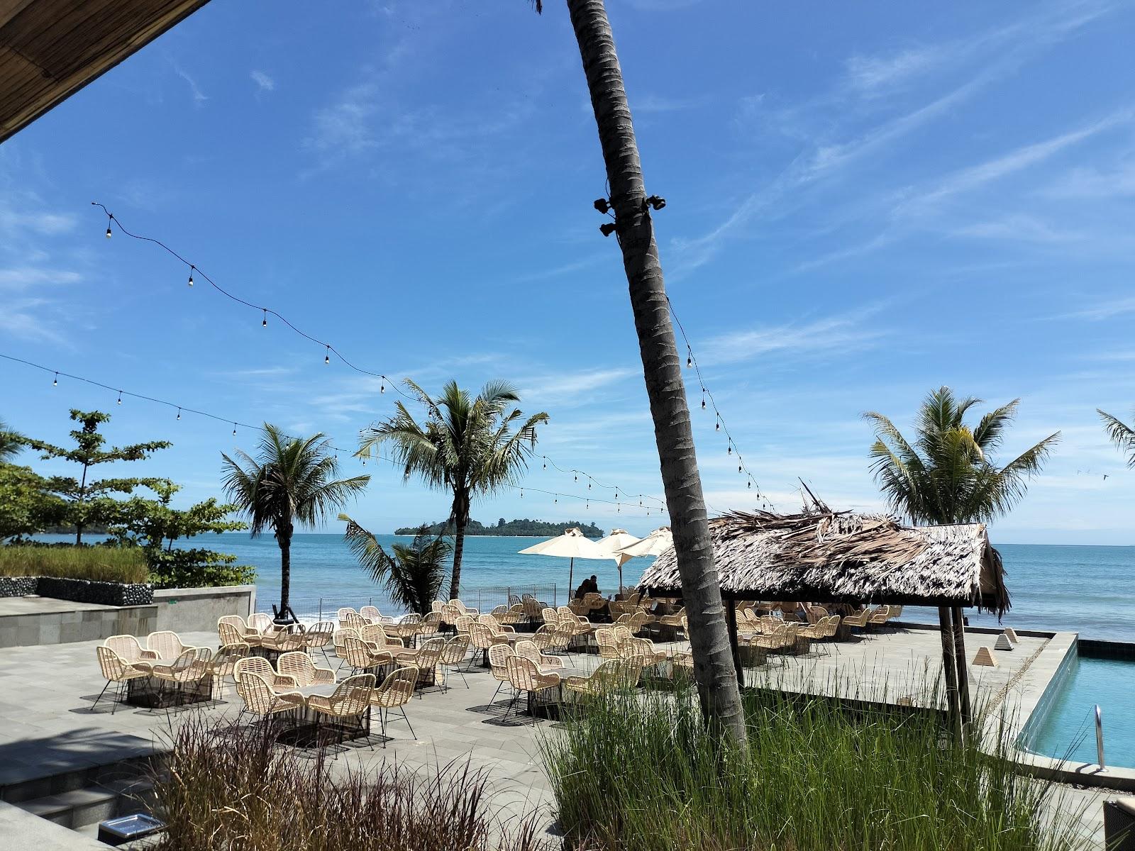 Sandee Marawa Beach