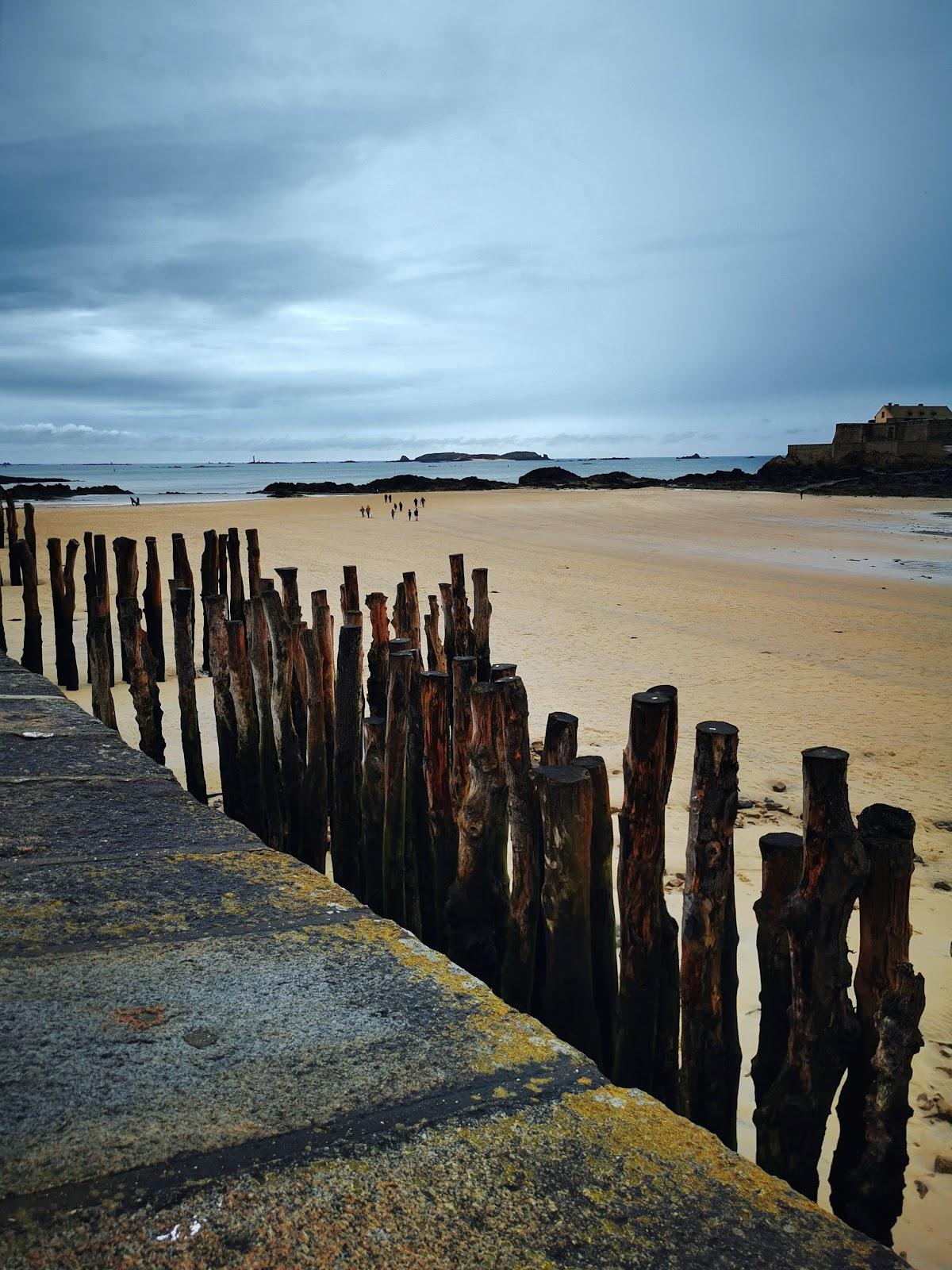 Sandee - Plage De L'Eventail