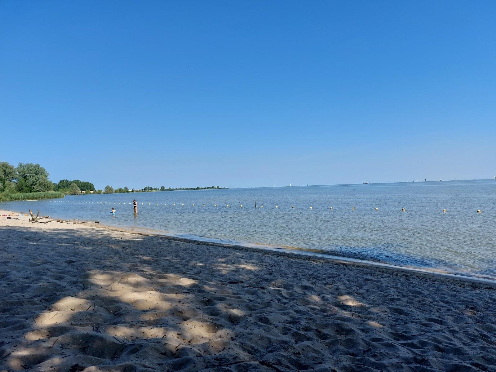 Sandee Strand Enkhuizen Photo