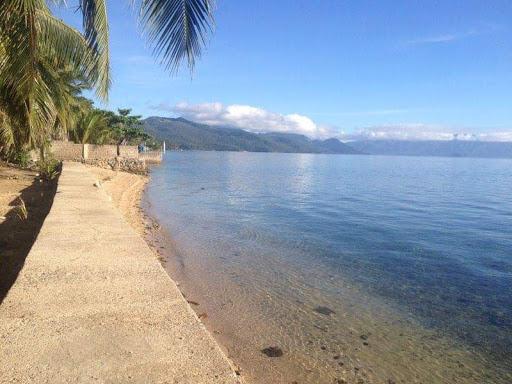 Sandee - Junior And Clarita Escoton Resort