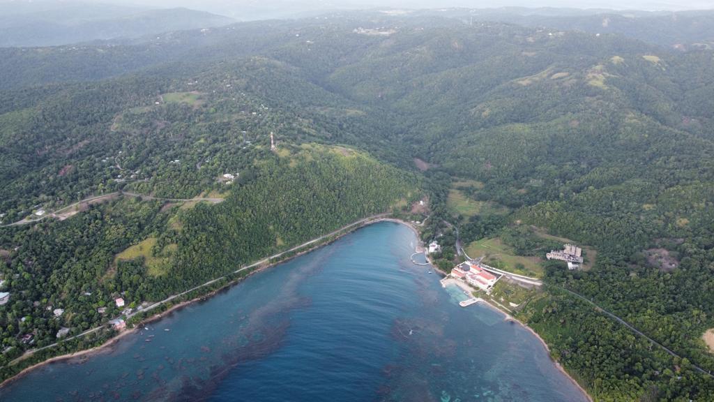 Sandee Robins Bay Village And Beach Photo