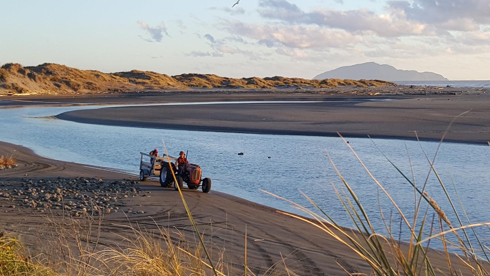 Sandee Waikawa Beach