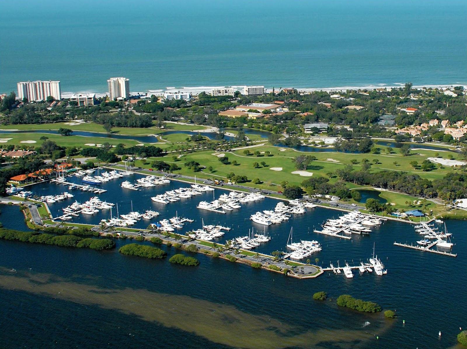 Sandee - Longboat Key Beach - The Resort At Longboat Key Club