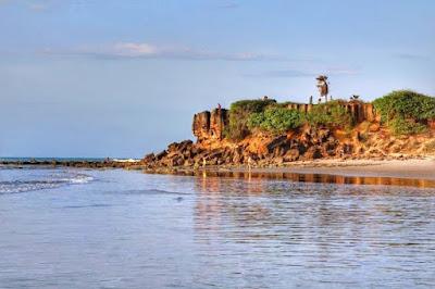 Sandee - Praia De Tourinhos