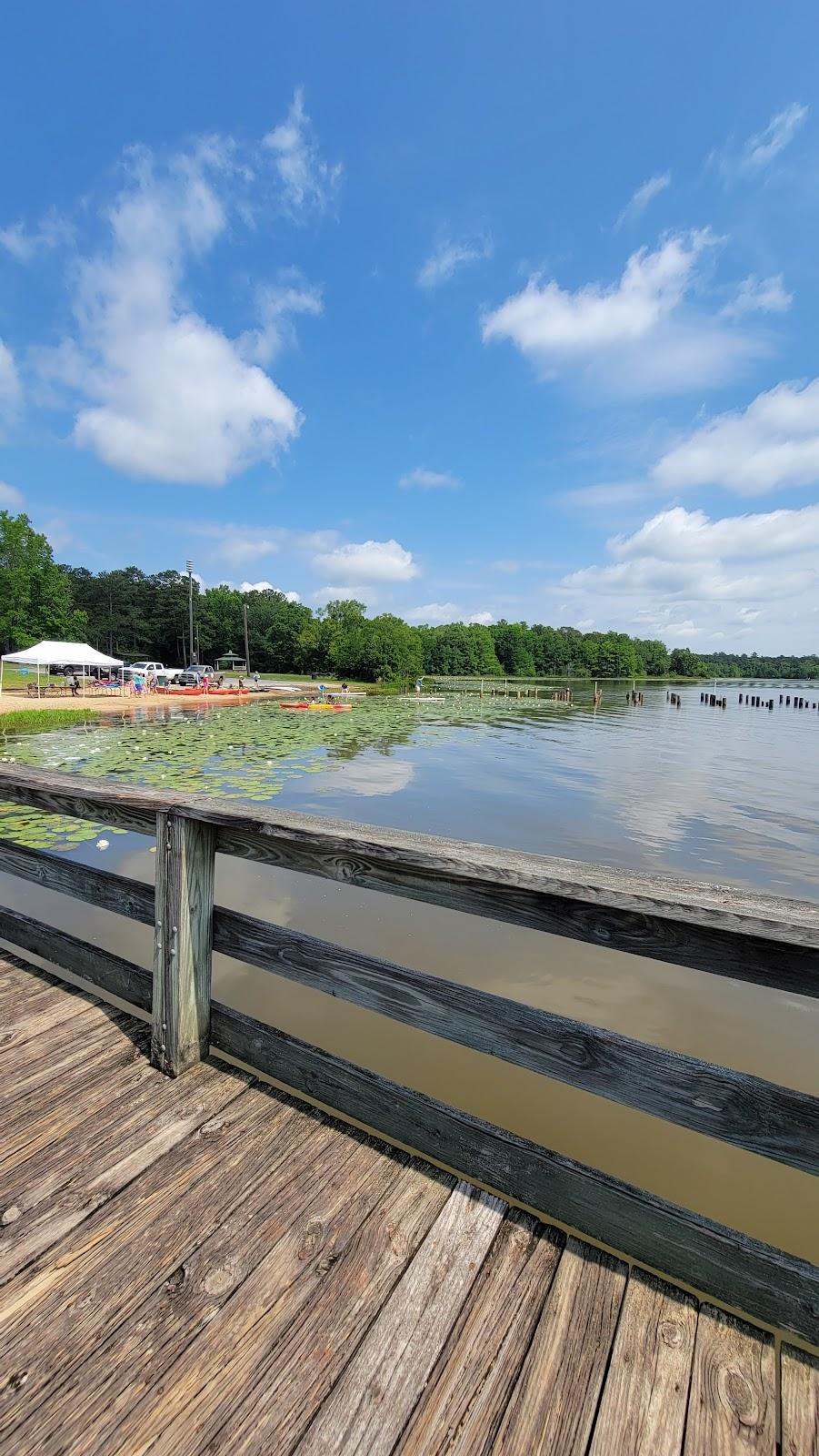 Sandee Lake Tholocco