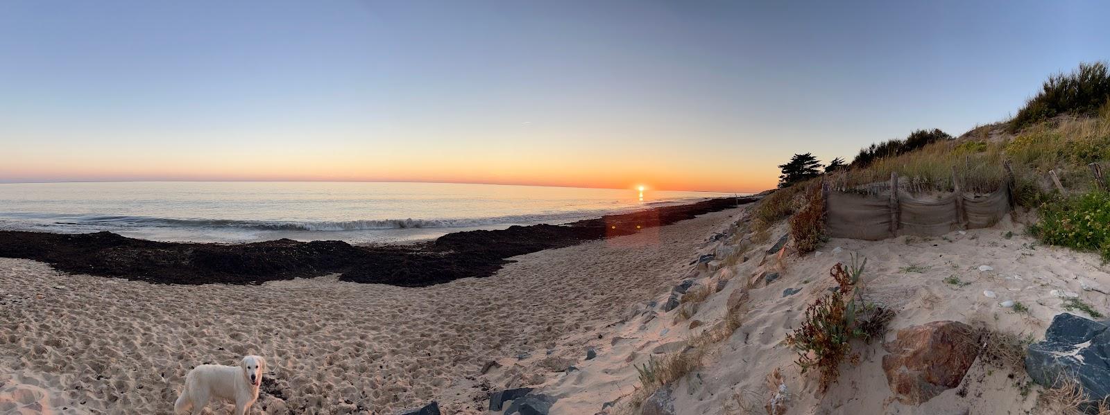 Sandee Plage Des Follies Photo