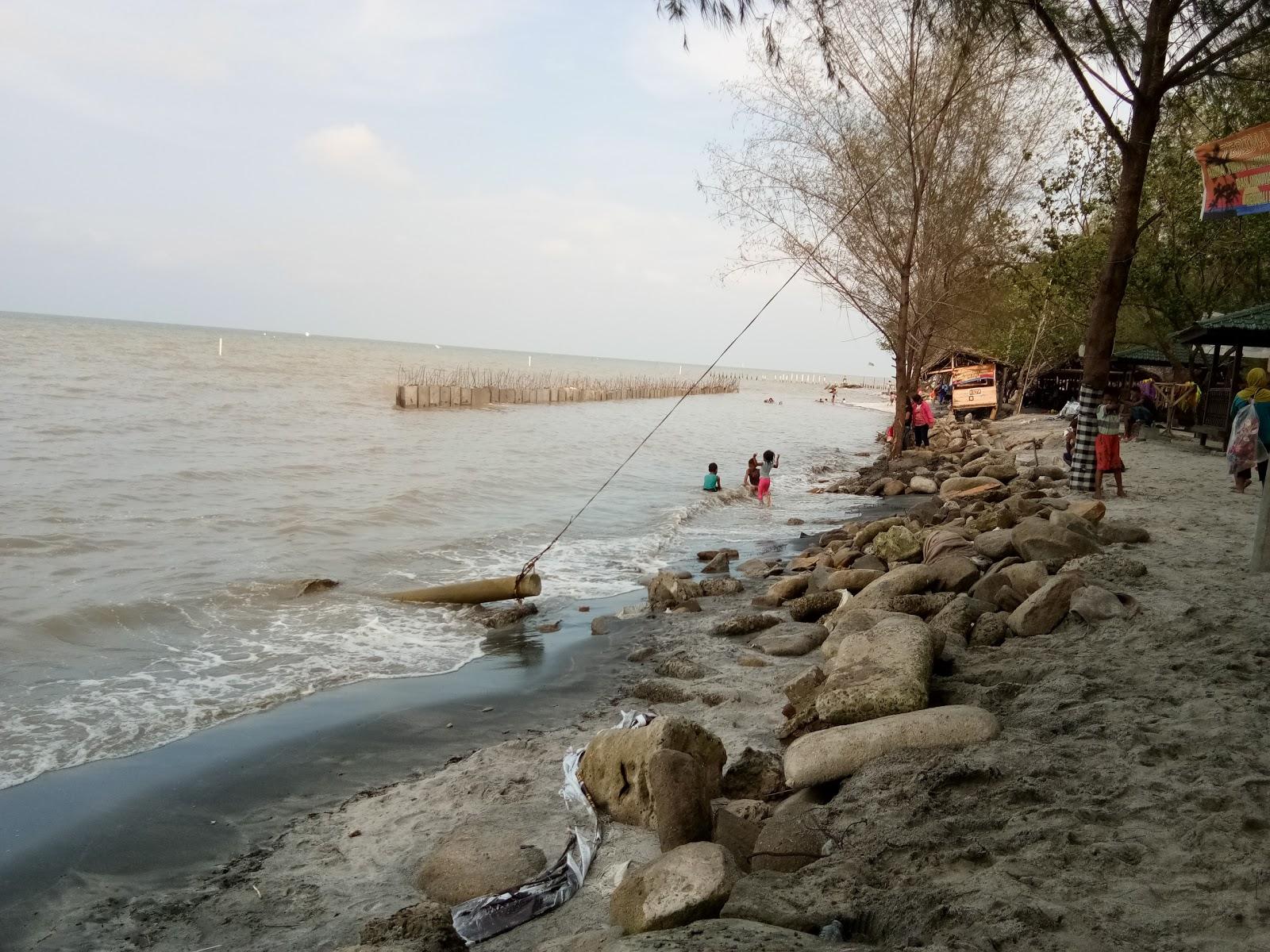 Sandee Pantai Bali Lestari