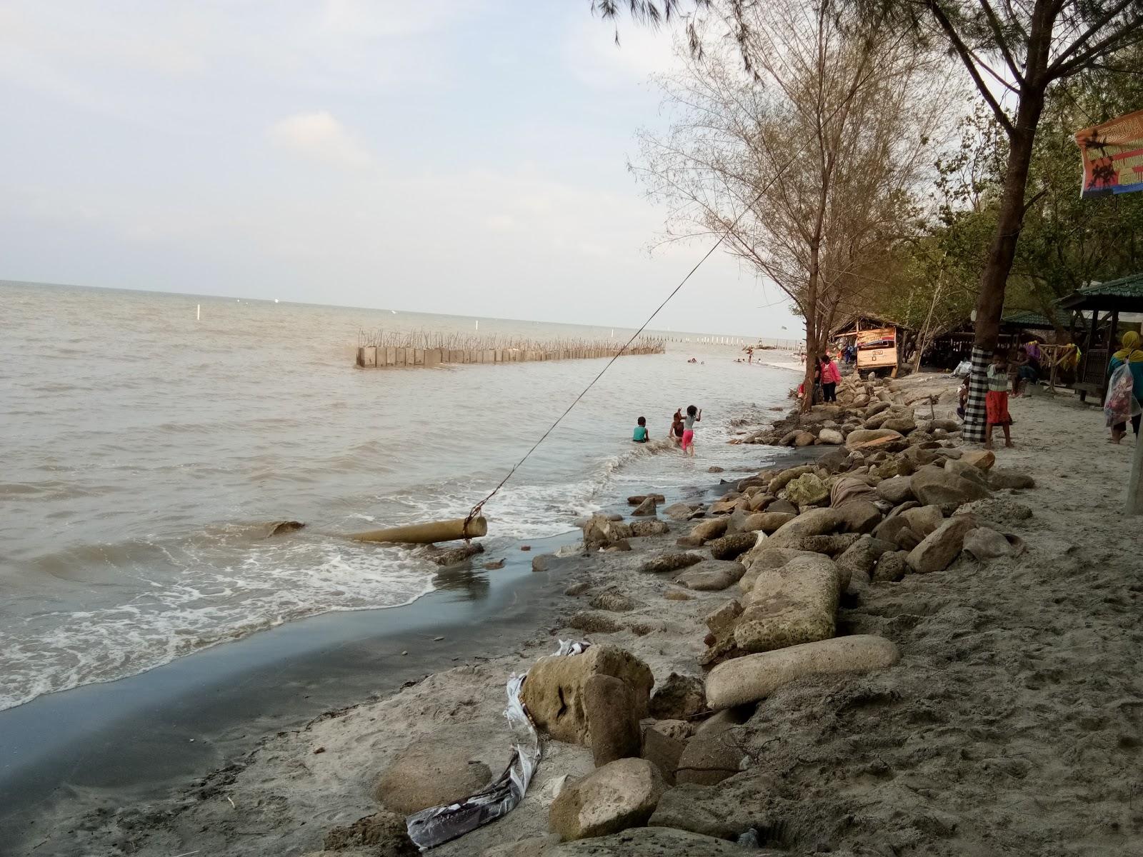 Sandee Pantai Bali Lestari Photo