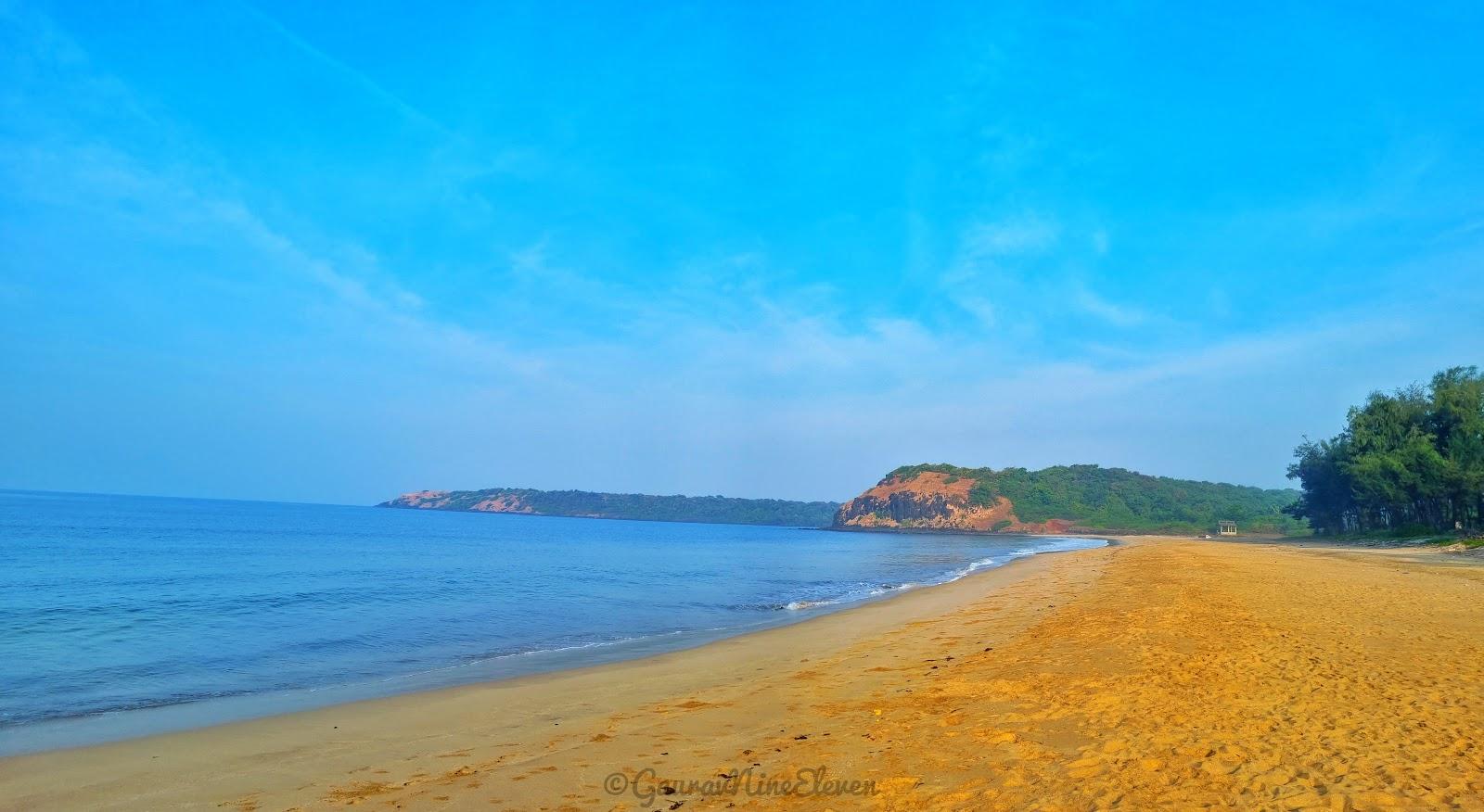 Sandee Kunbiwadi Beach / Nandiwade