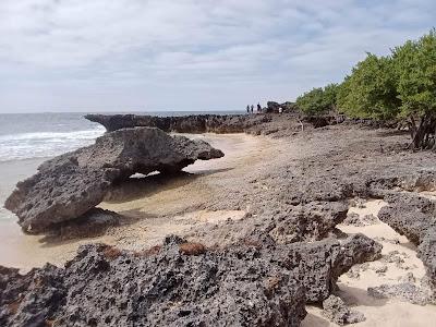 Sandee - Punta Piedra Beach Bolinao