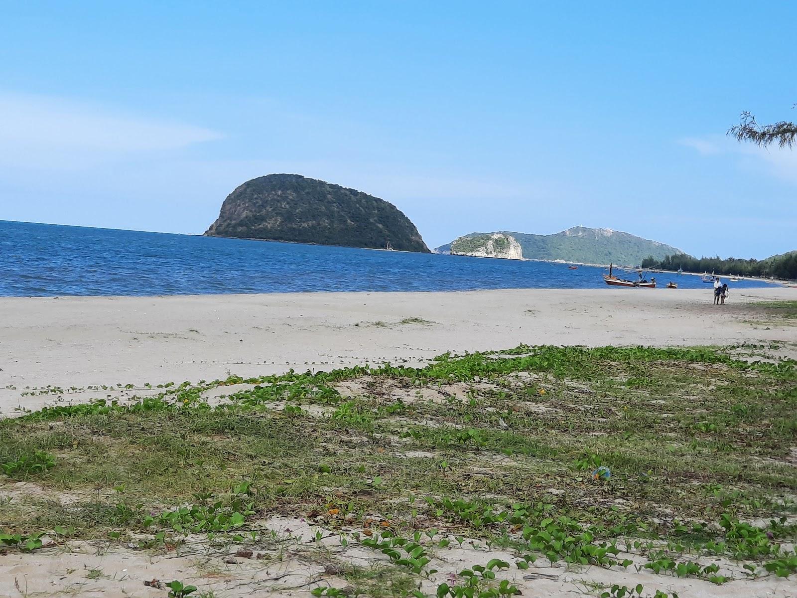 Sandee Roi Yot Beach