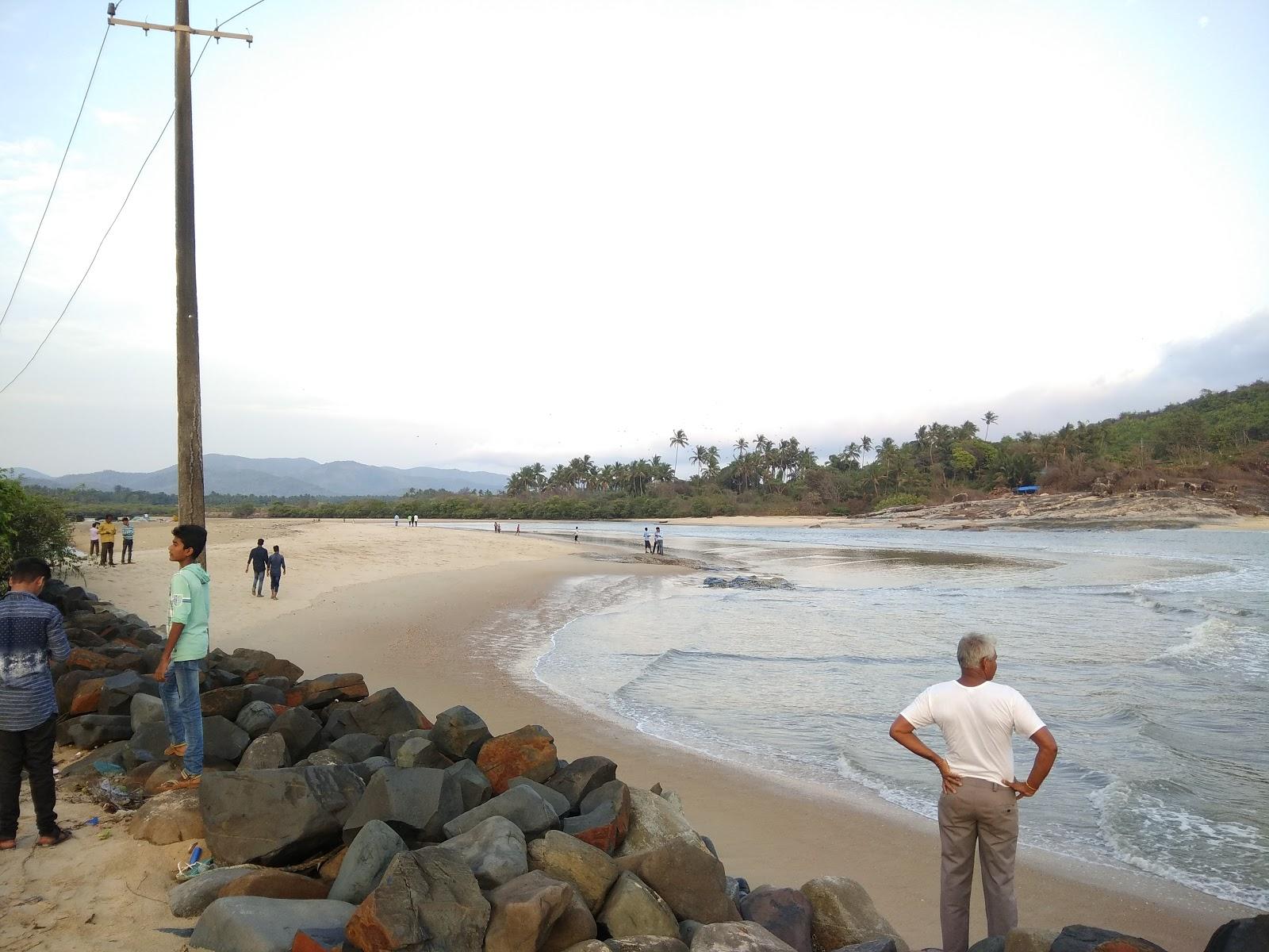 Sandee Keni Beach