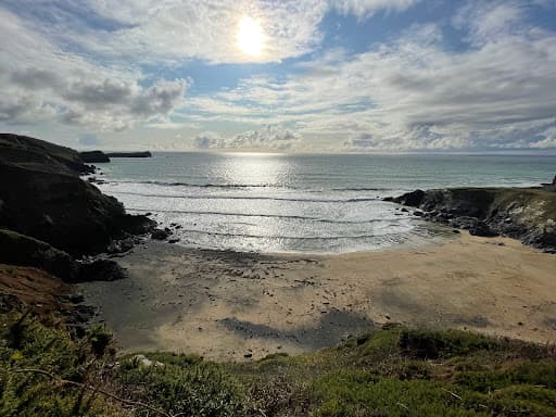 Sandee Polurrian Cove Beach Photo