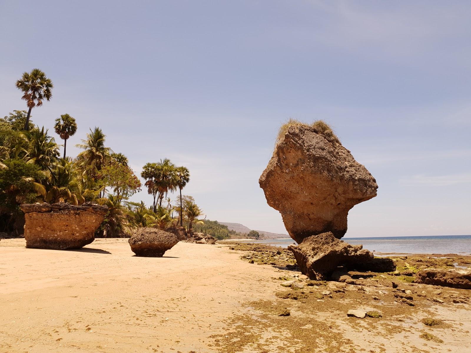 Sandee - Pantai Rekreasi Uatabo