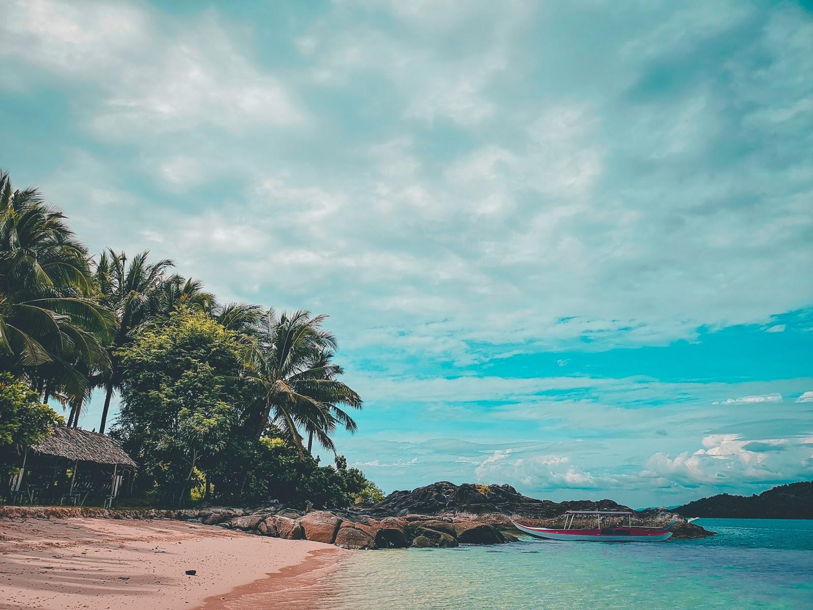 Sandee Bisaya-Bisaya Beach Photo