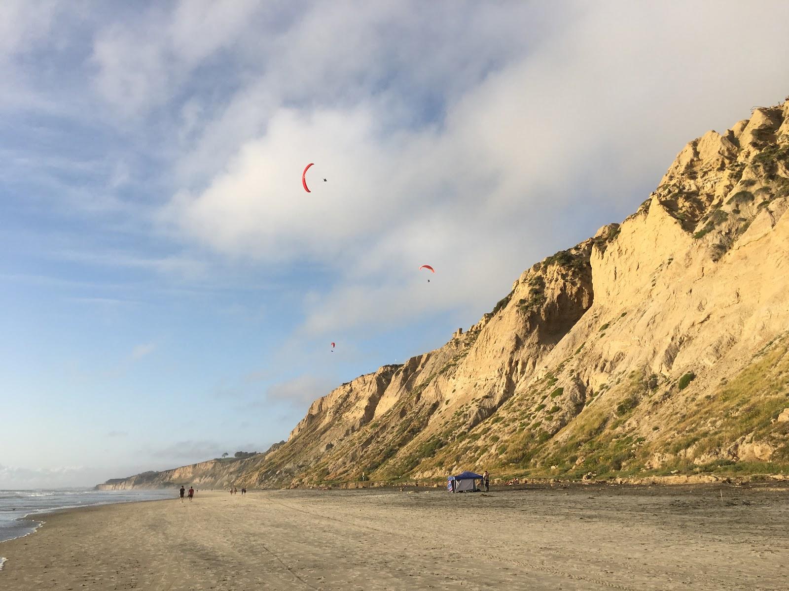 Sandee Black Beach Photo