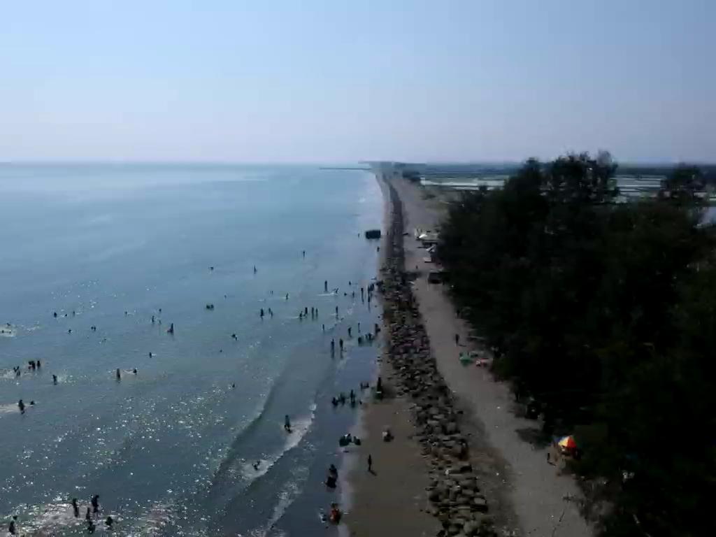 Sandee Pantai Mantak Tari