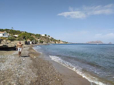 Sandee - Spiaggia - La Catena