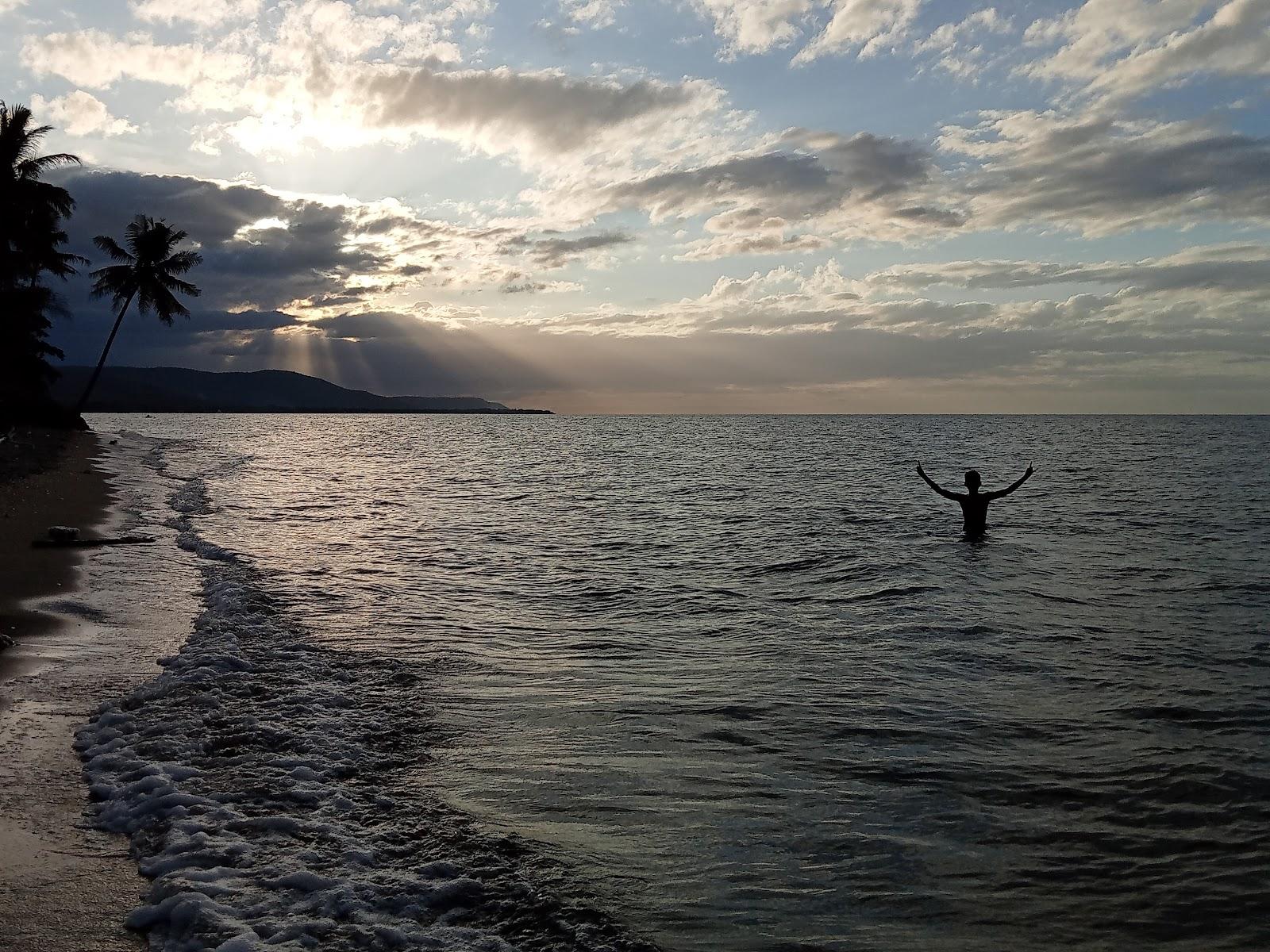 Sandee Logo Beach, Sambi Rampas, Manggarai Timur