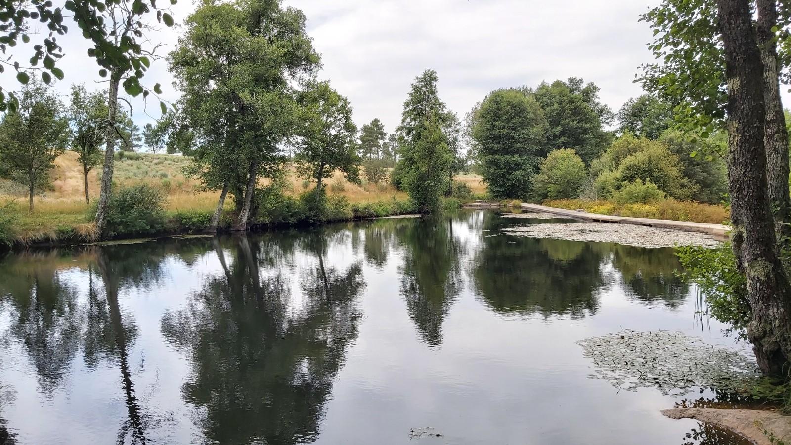 Sandee Praia Fluvial Da Quinta Da Azenha