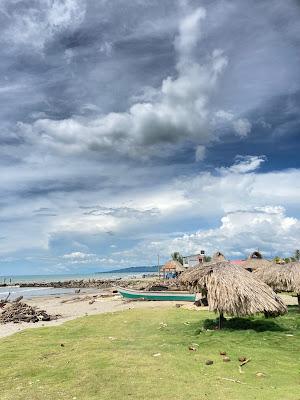 Sandee - Playa De Uveros