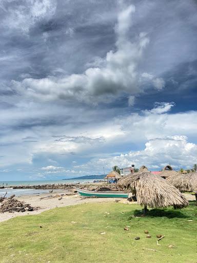 Sandee Playa De Uveros Photo