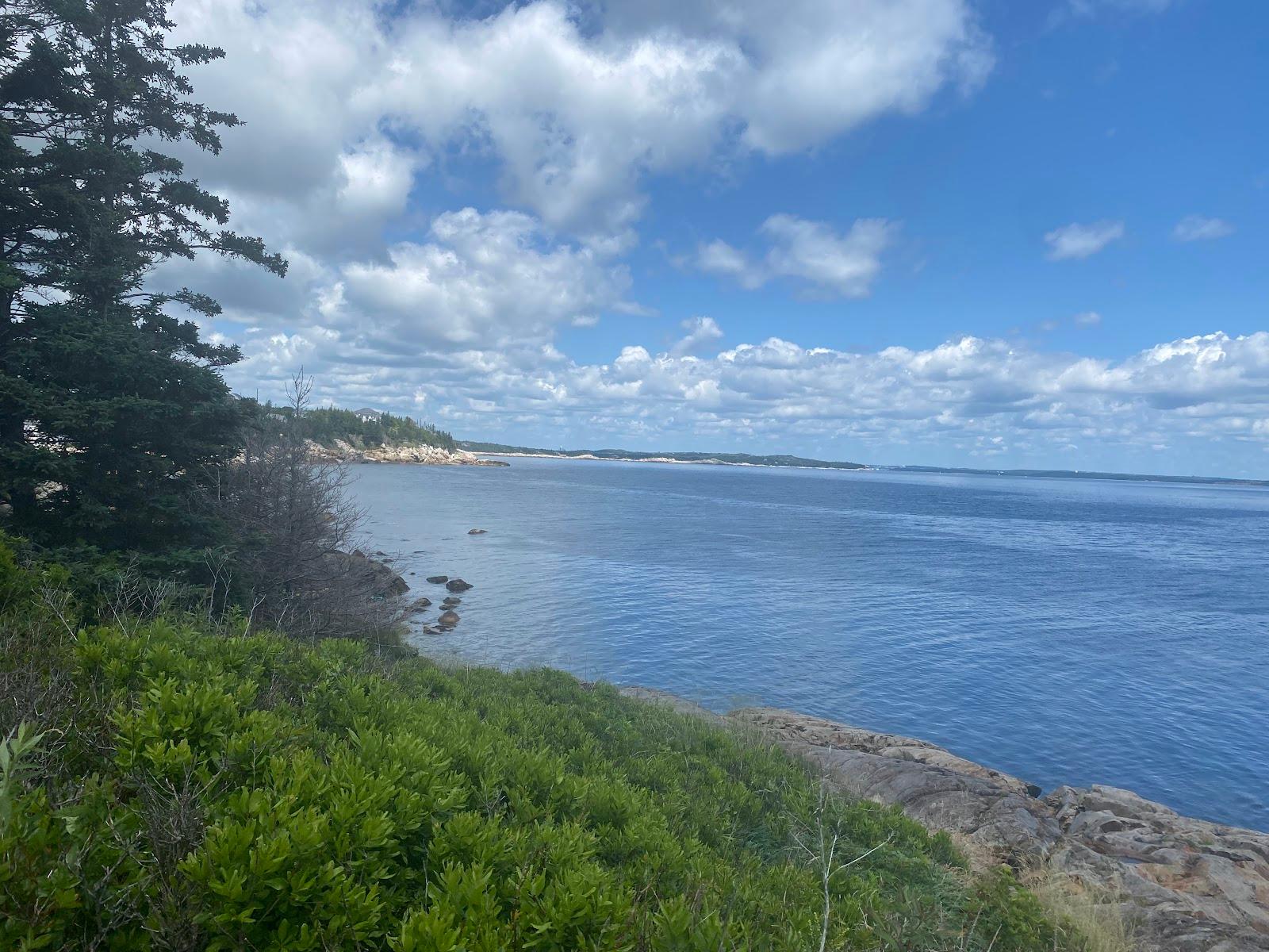 Sandee Bracketts Beach Photo